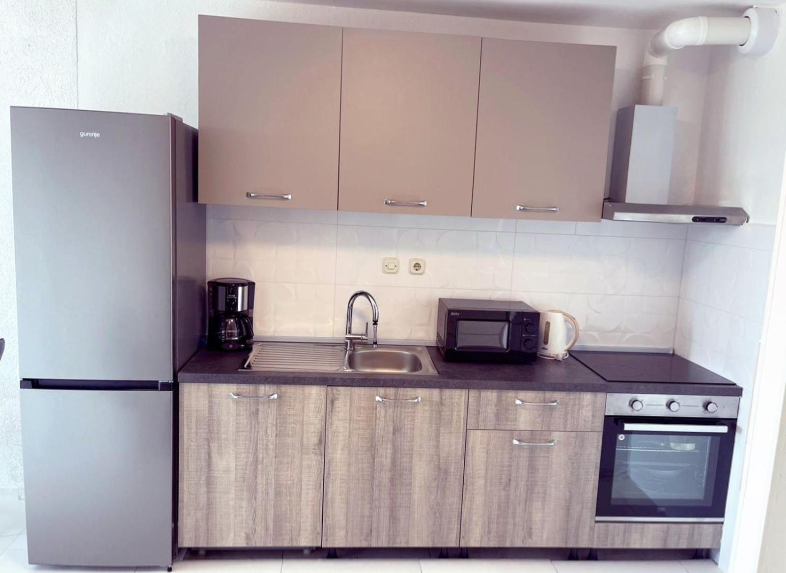 Apartman Moon ザダル エクステリア 写真